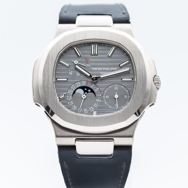 Patek Philippe Nautilus 5712G-001